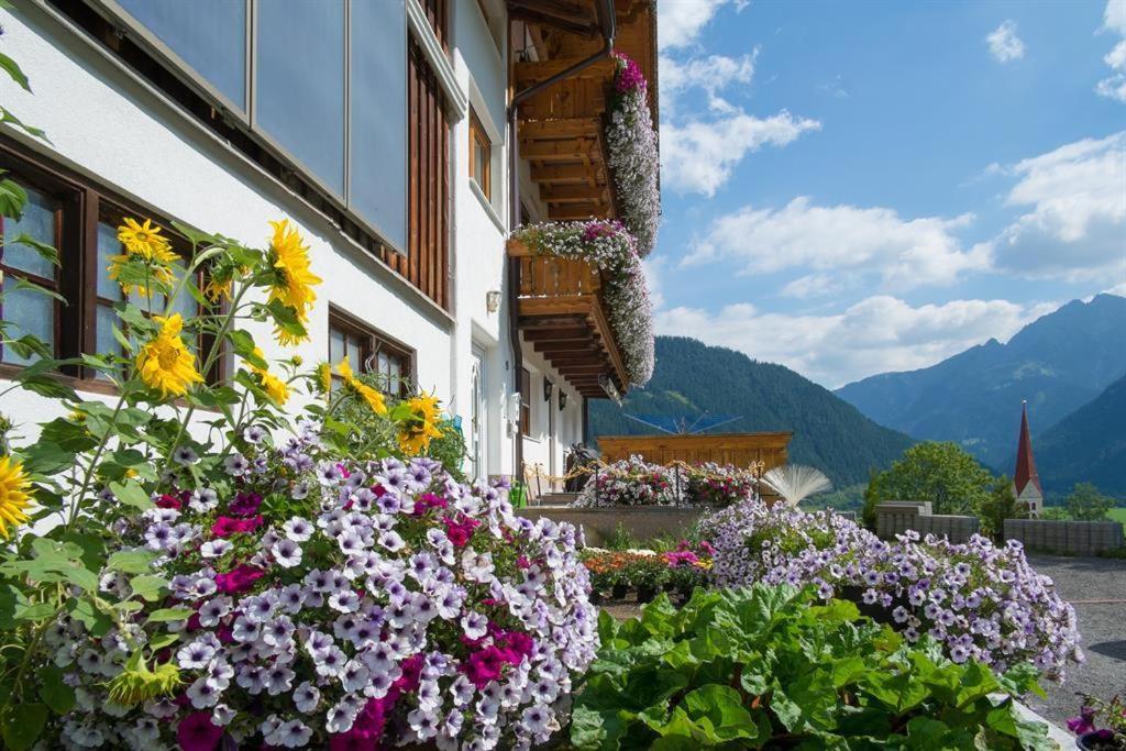 Alpenview Lechtal Lejlighed Holzgau Eksteriør billede