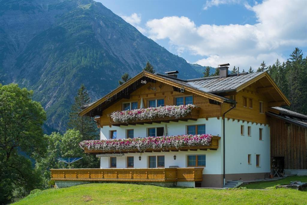 Alpenview Lechtal Lejlighed Holzgau Eksteriør billede